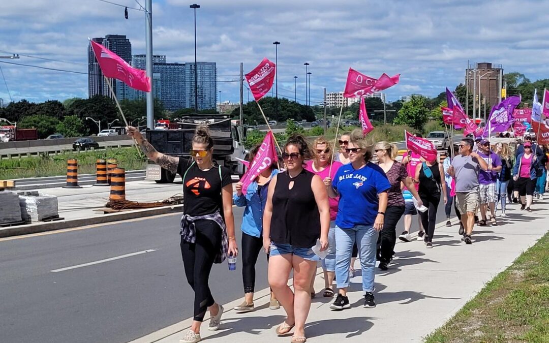Hospital workers rally across Toronto to demand Unity Health CEO push back against Ford government privatization scheme