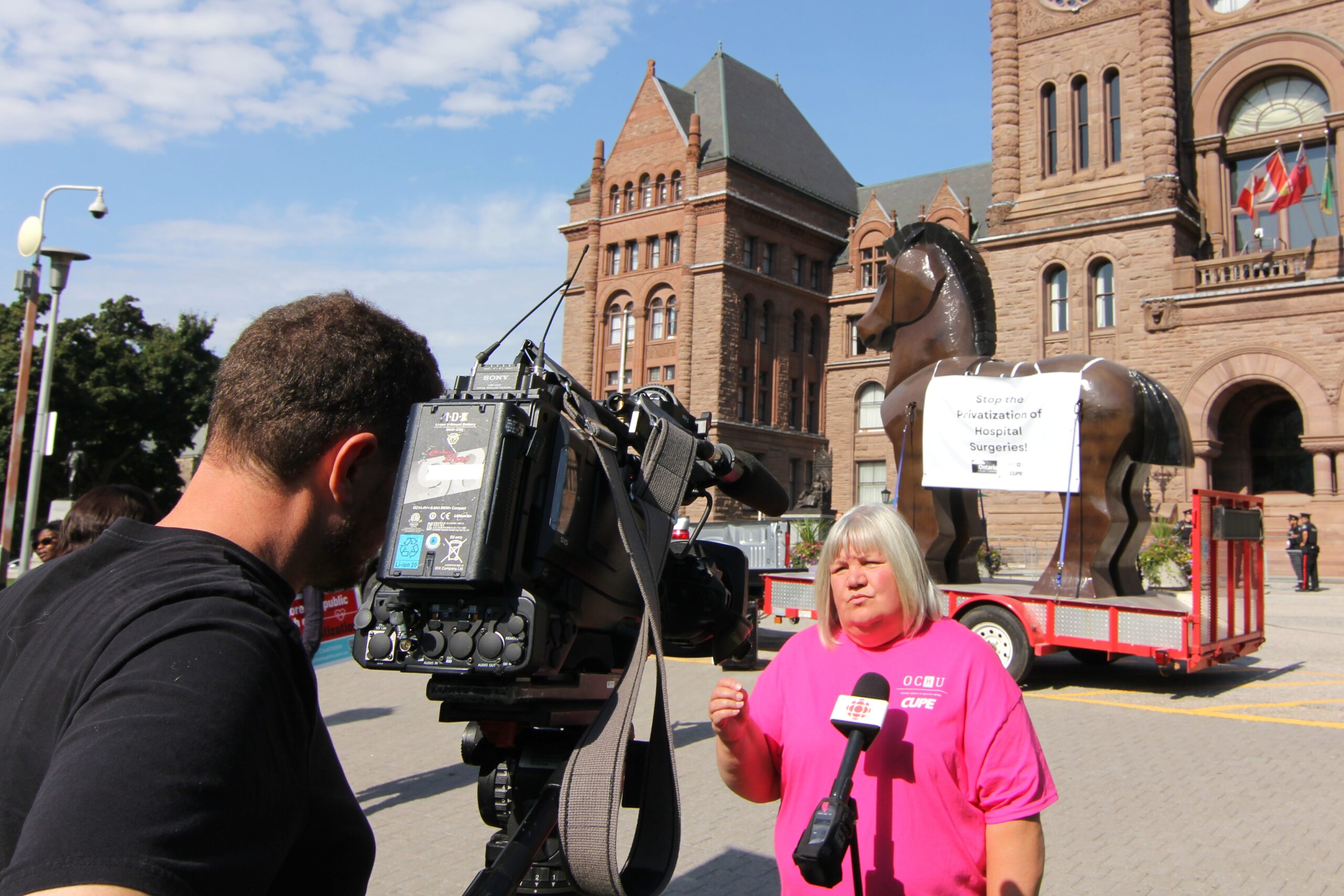 Giant Trojan Horse to visit PC MPP Victor Fedeli’s constituency office on Wednesday as OCHU-CUPE and the Ontario Health Coalition decry government’s privatization of hospital surgeries